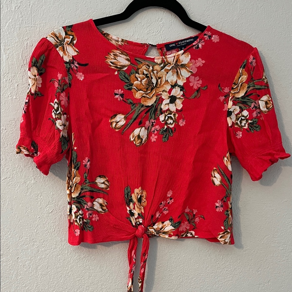 One Clothing Red Floral Tie-Front Blouse Size S